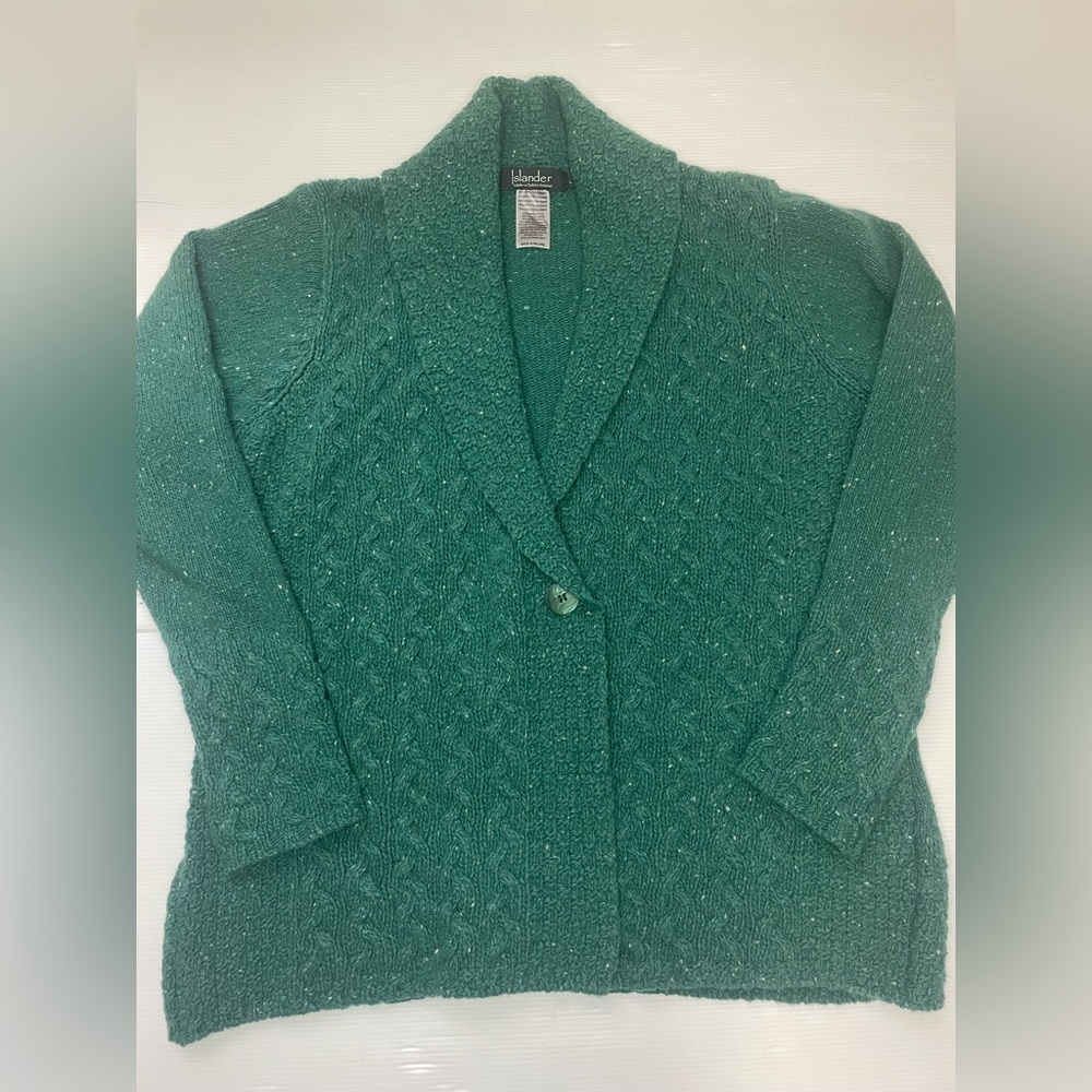 Islander Merino Wool and Cashmere Blend One-Button Cardigan Made In Ireland LG